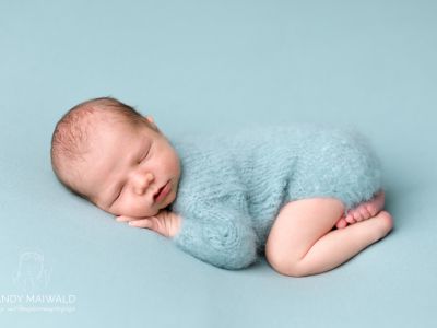 <div class=boy-info-container style=background-color:#d3eafc;><h4 class=boy>Matz Georg Bärenreuter</h4></div> <div class=boy-info-container style=background-color:#d3eafc;><h4 class=boy>Matz Georg Bärenreuter</h4></div>