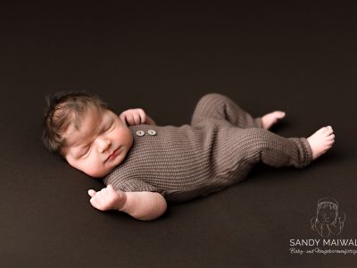 <div class=boy-info-container style=background-color:#d3eafc;><h4 class=boy>Arne Peter</h4></div> <div class=boy-info-container style=background-color:#d3eafc;><h4 class=boy>Arne Peter</h4></div>