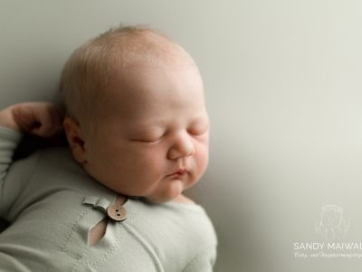 <div class=girl-info-container style=background-color:#f0d2d2;><h4 class=girl>Frieda Löffler</h4></div> <div class=girl-info-container style=background-color:#f0d2d2;><h4 class=girl>Frieda Löffler</h4></div>