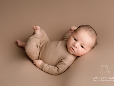 <div class=boy-info-container style=background-color:#d3eafc;><h4 class=boy>Hannes</h4></div> <div class=boy-info-container style=background-color:#d3eafc;><h4 class=boy>Hannes</h4></div>