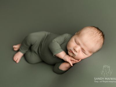 <div class=boy-info-container style=background-color:#d3eafc;><h4 class=boy>Kurt Max</h4></div> <div class=boy-info-container style=background-color:#d3eafc;><h4 class=boy>Kurt Max</h4></div>