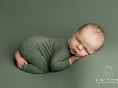 <div class=boy-info-container style=background-color:#d3eafc;><h4 class=boy>Milan</h4></div> <div class=boy-info-container style=background-color:#d3eafc;><h4 class=boy>Milan</h4></div>