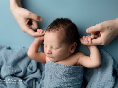 <div class=boy-info-container style=background-color:#d3eafc;><h4 class=boy>Viktor Rakas</h4></div> <div class=boy-info-container style=background-color:#d3eafc;><h4 class=boy>Viktor Rakas</h4></div>